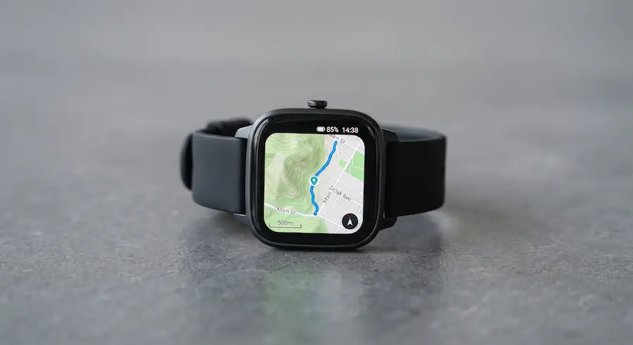 Amazfit Bip 6, τετράγωνο smartwatch με οθόνη AMOLED 1,97 ιντσών και GPS